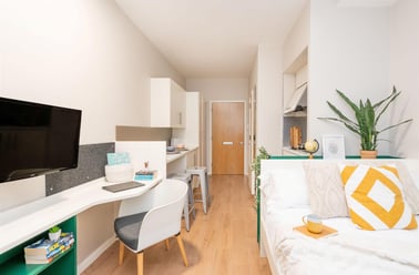 Brougham Hayes, City Centre, Bath - Image 3